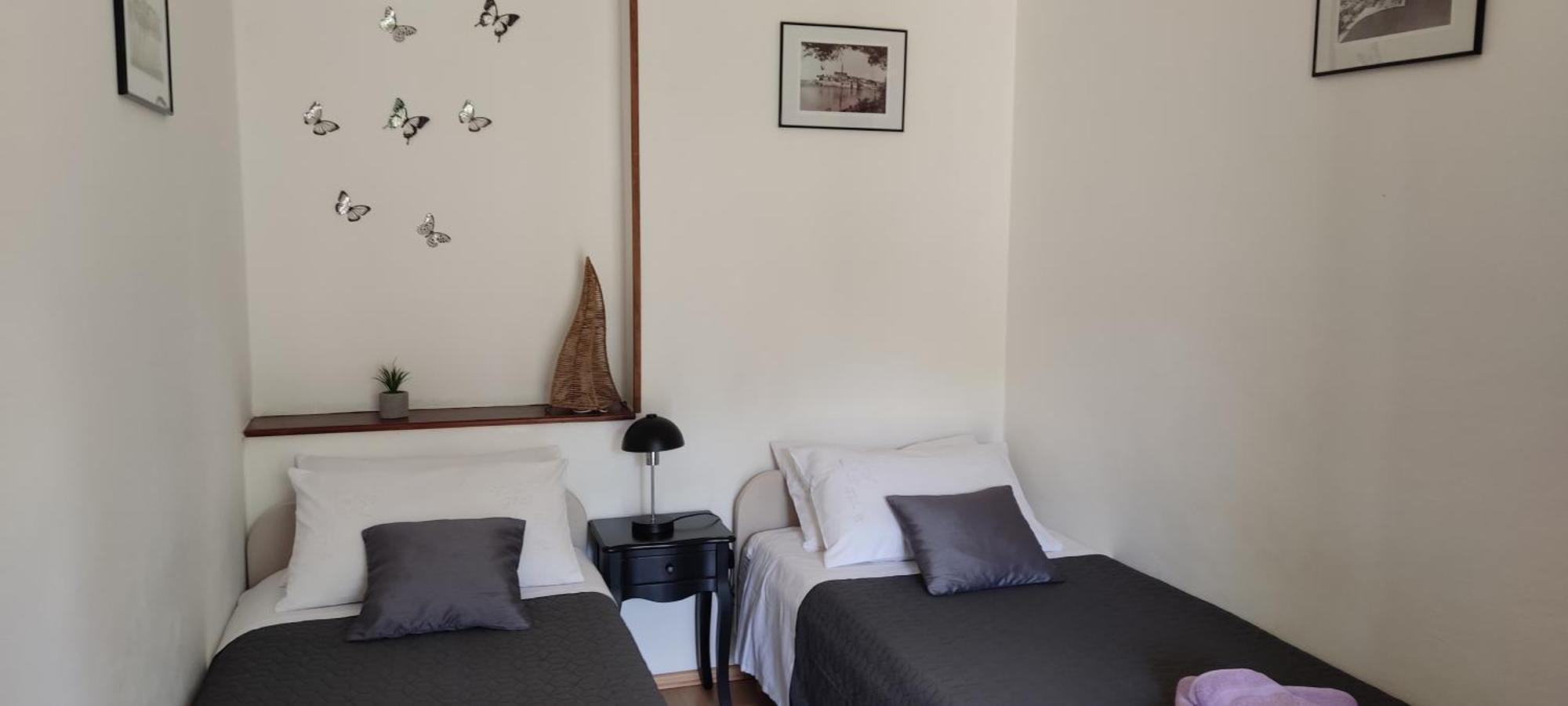 Apartment Rosa 1 Ровинь Экстерьер фото